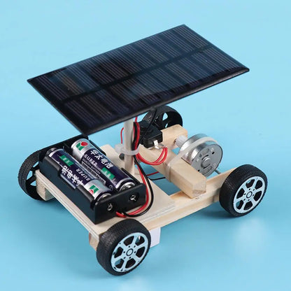 🌞🚗 Solar Powered Motorized Car