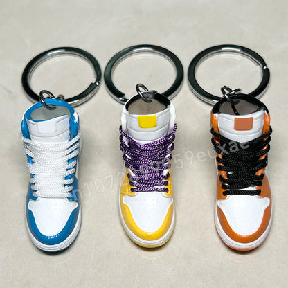 👟🔑 Sneaker Sole Keychain: Walk in Style