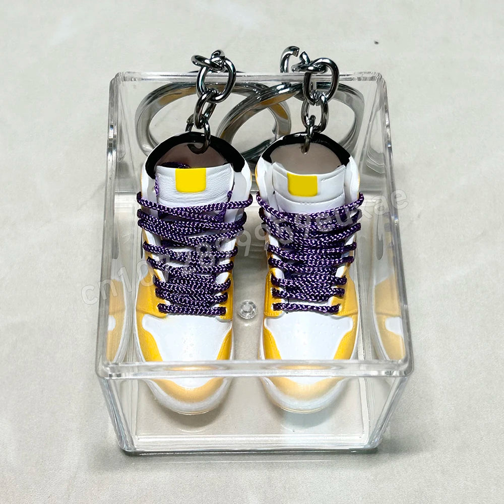 👟🔑 Sneaker Sole Keychain: Walk in Style